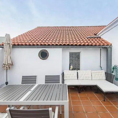 Apartment Centrico Atico Frente Al Mar